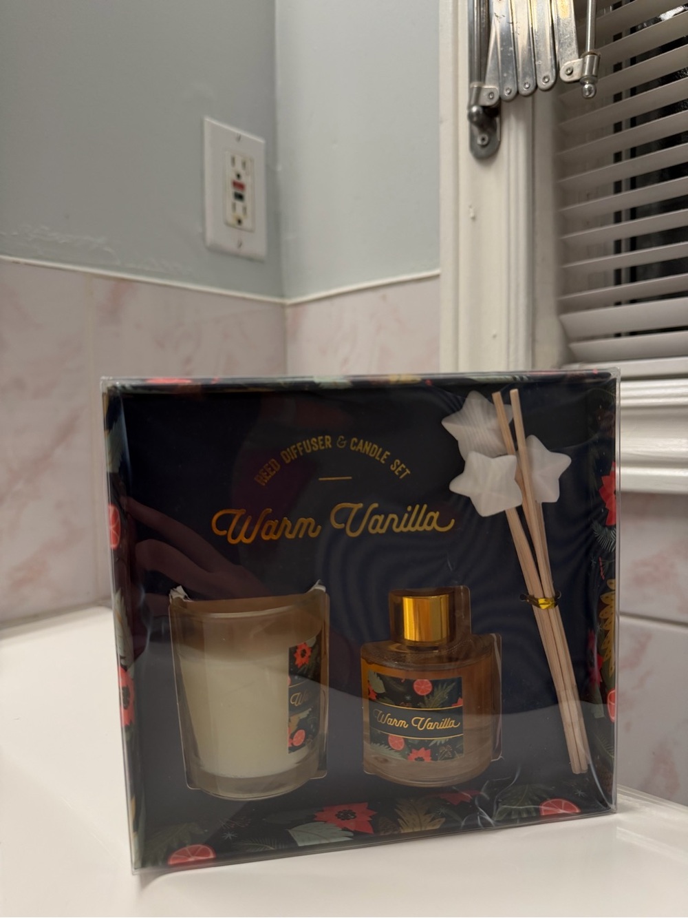 Warm Vanilla Reed Diffuser & Candle Set - Cream